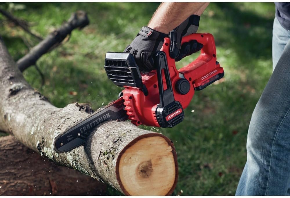 CRAFTSMAN CMCCS610D1R V20 Brushed Lithium-Ion 10 in. Cordless Chainsaw Kit (2 Ah) (Renewed)