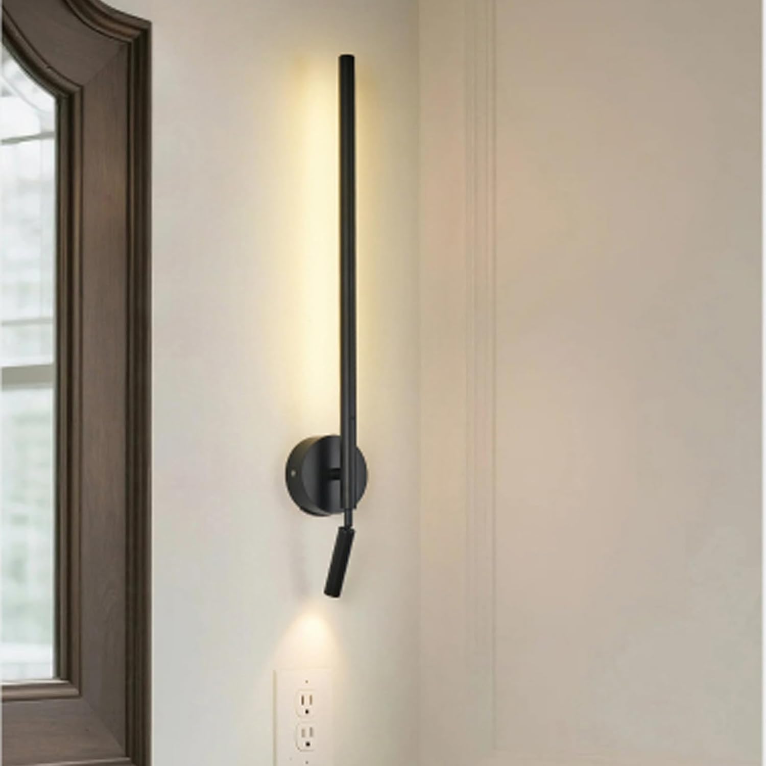 LED Wall Light Indoor with Remote Control Dimming Wall Lamp USB Rechargeable Wall Sconce with 90° + 350° Rotation Spotlight Wall Aluminium for Bedroom Living Room