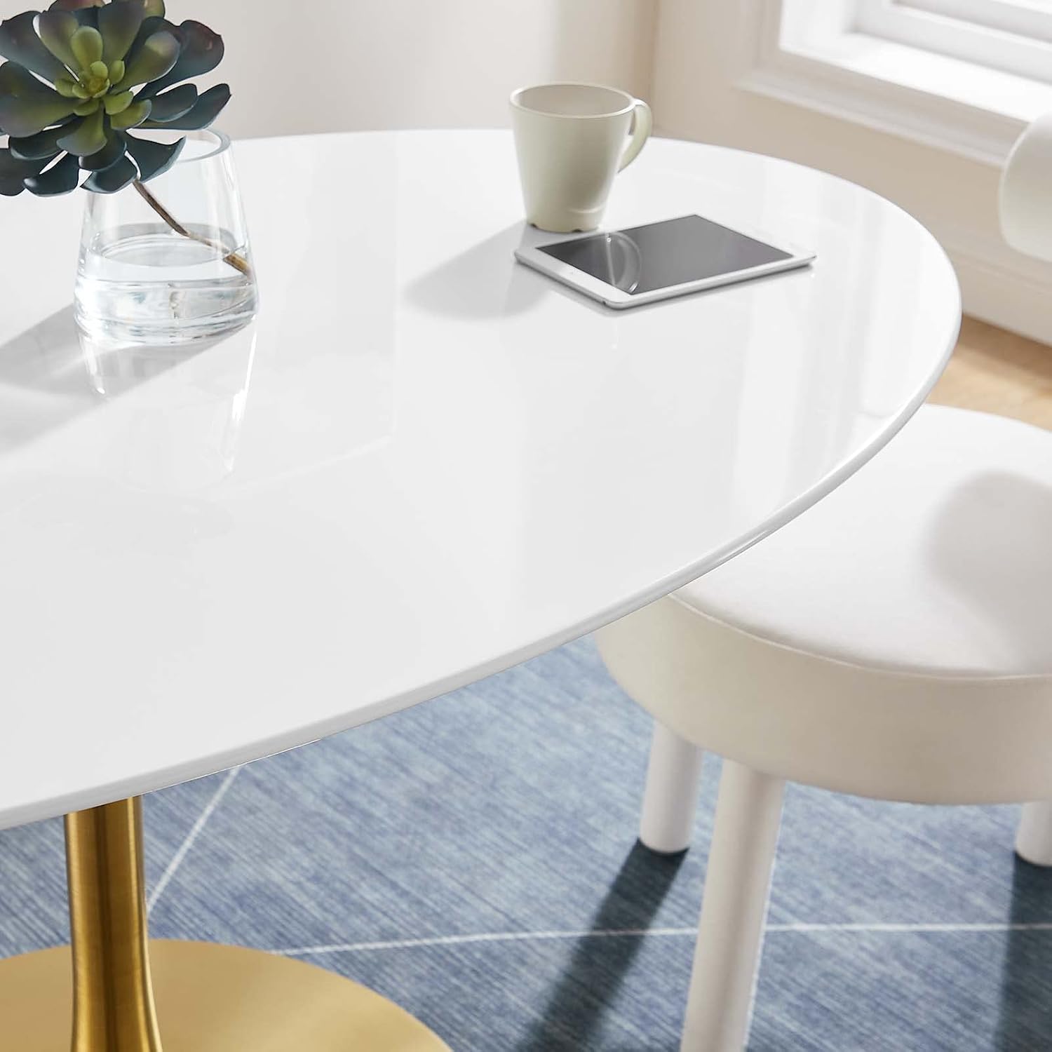 Modway Lippa 60' Oval-Shaped Mid-Century Modern Dining Table with White Wood Top and Gold Base