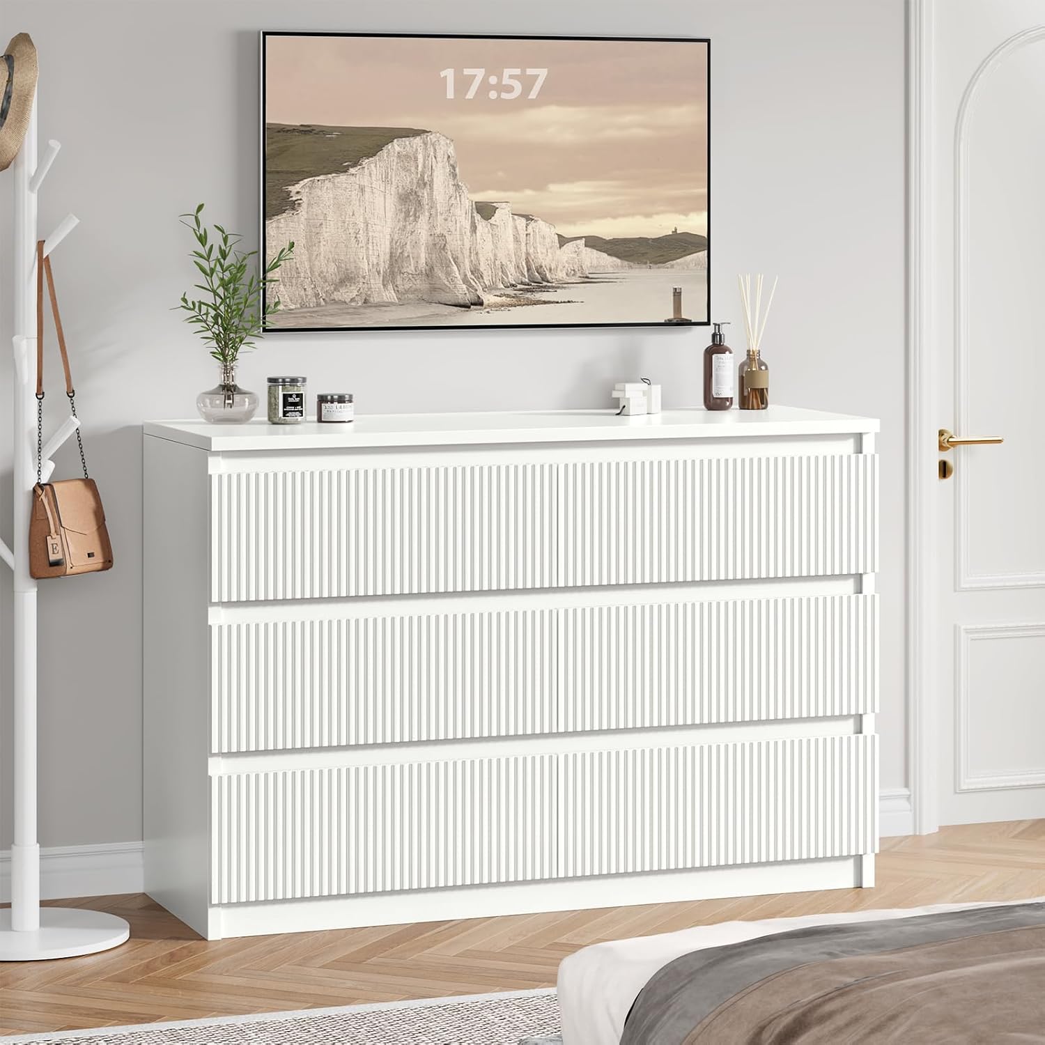 Jocoevol 6 Drawer Fluted Dresser, Modern Chest of Drawers for Bedroom with Hidden Handles, Wood Storage Organizer Cabinet for Living Room & Entryway, White (15.7' D x 47.3' W x 31.6' H)