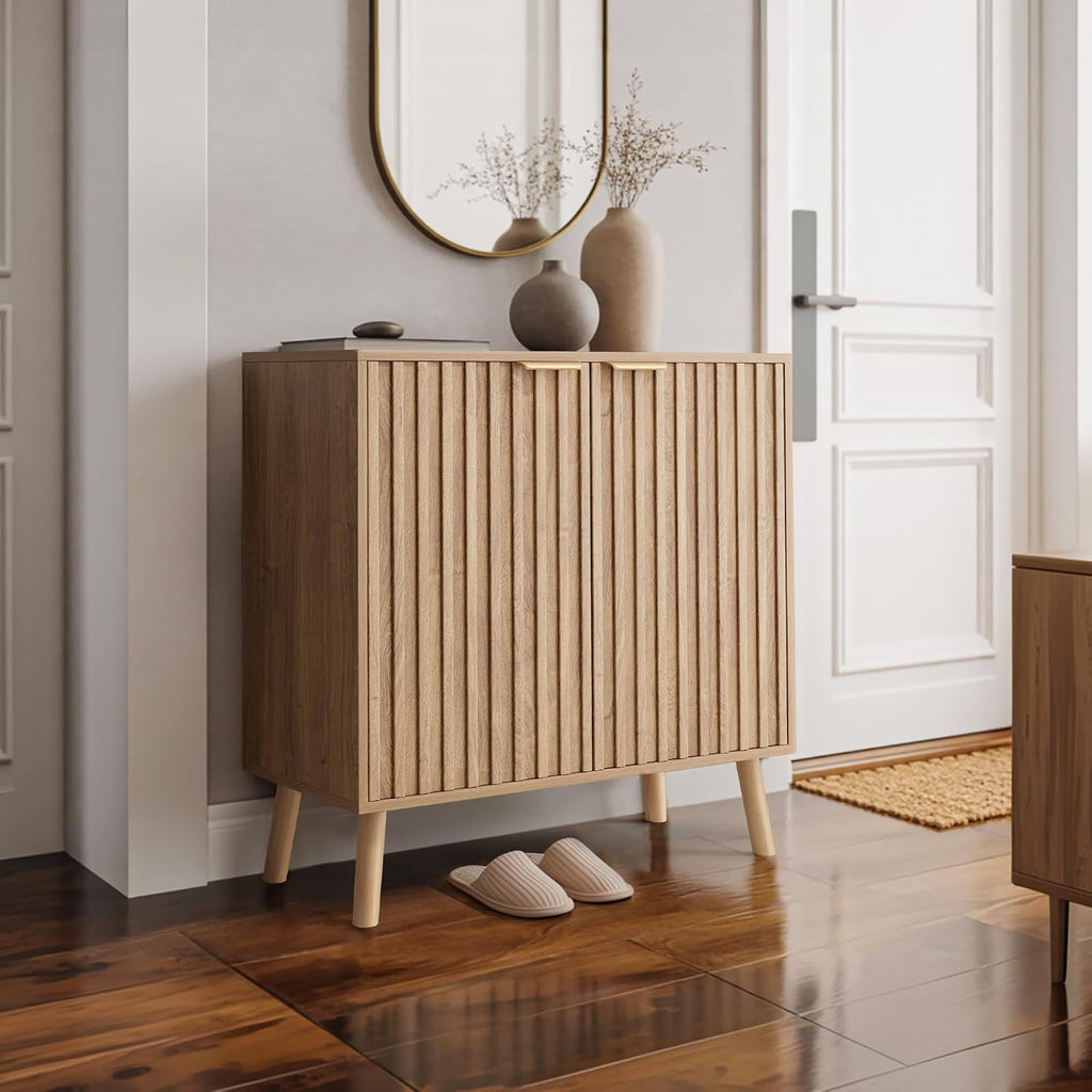 Pamapic Fluted Storage Cabinet, Sideboard Buffet with Doors and Shelf, Wooden Console Table & Credenza, Multifunctional Entryway Cabinet for Living Room, Dining Room (Natural)