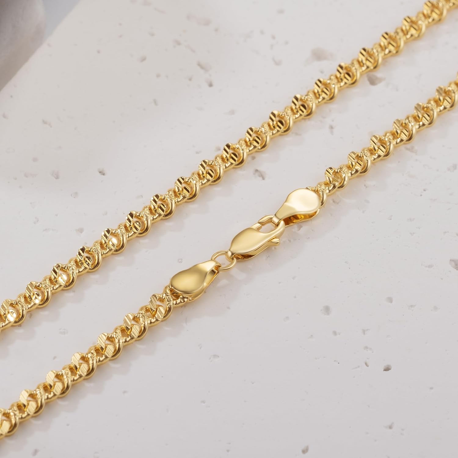 14K Gold Necklaces for Women Gold Necklace for Women Diamond-Cut Cuban Link Chain for Womens Cuban Link Chain for Men Traditional Artistry with Modern Flair Chunky Necklace Chains for Womens