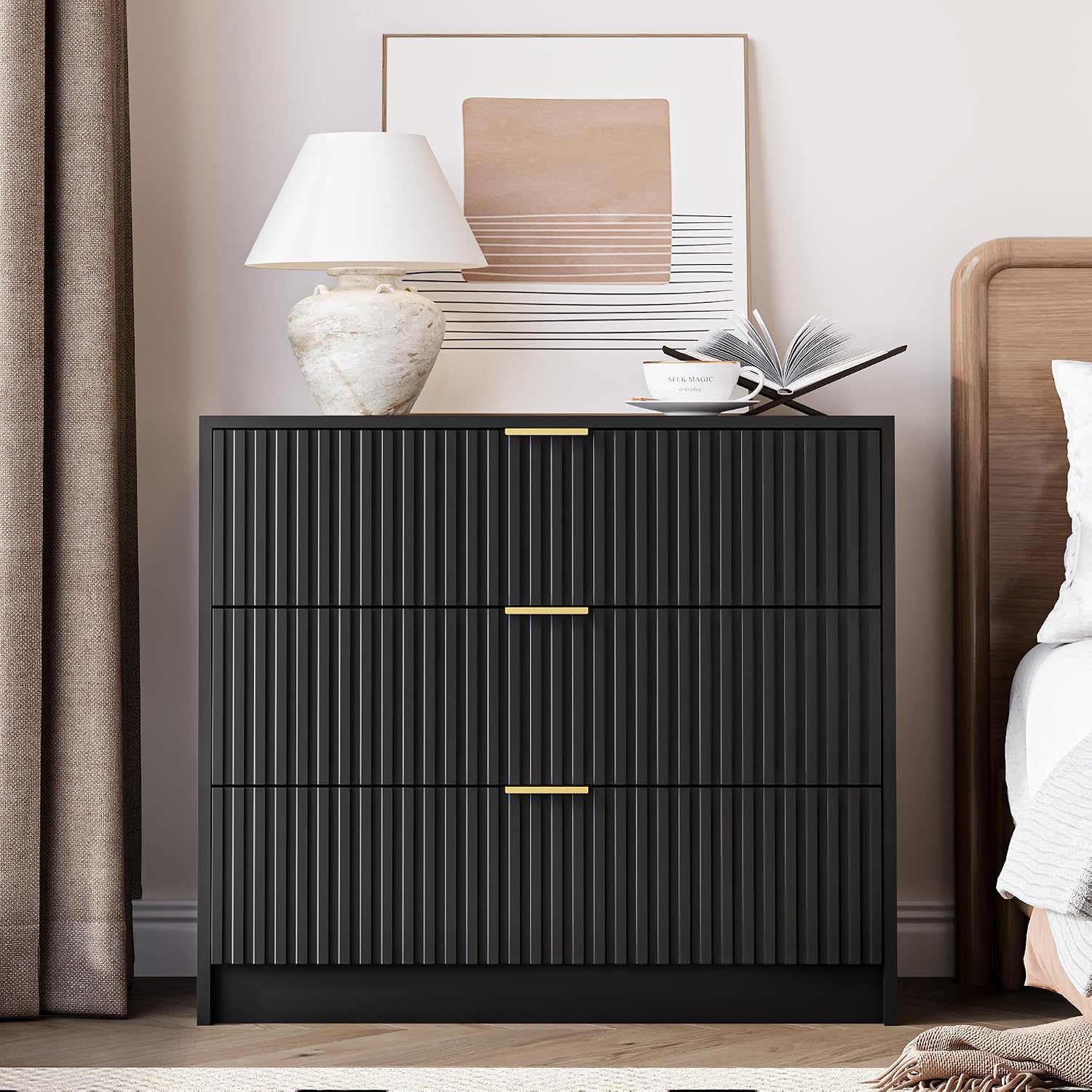 MAISONARIA Black Fluted Dresser for Bedroom, 32 Inch Wide Nightstand with Large Drawer, 3 Drawer End Table for Bedroom, Living Rooms, Offices, and Entryways