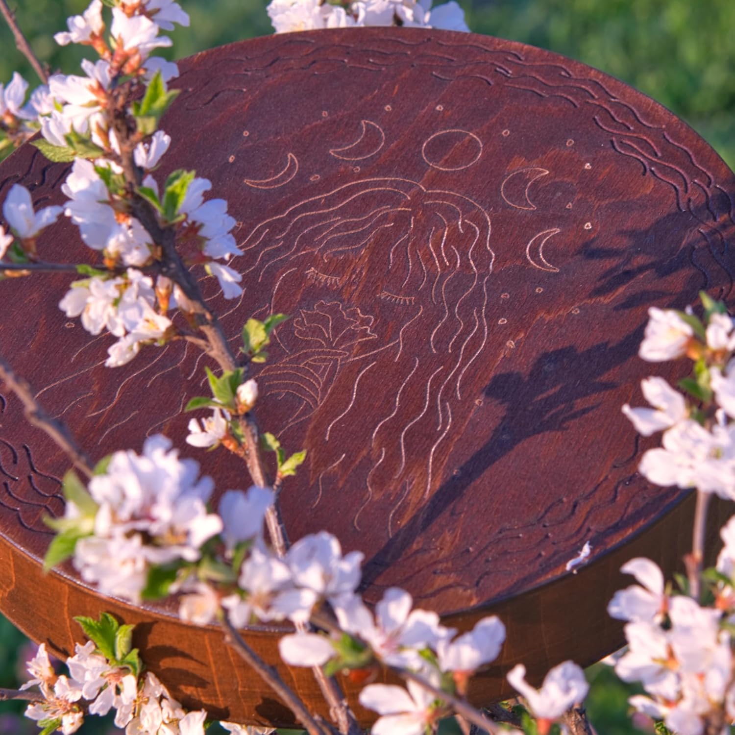 Rain-Fall Disc, 8.6 Inch (22 cm) Wooden Ocean Drum, Gentle Rain Sound for Sound Bath, Meditation & Sound Healing, Moon, Stars & Woman Design