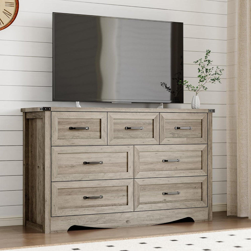 BORNOON 7-Drawer Dresser for Bedroom, Modern Wooden Chest of Drawers with Metal Handles, Anti-Tipping Design, Sturdy and Stable Storage Organizer for Living Room, Entryway, Home Office