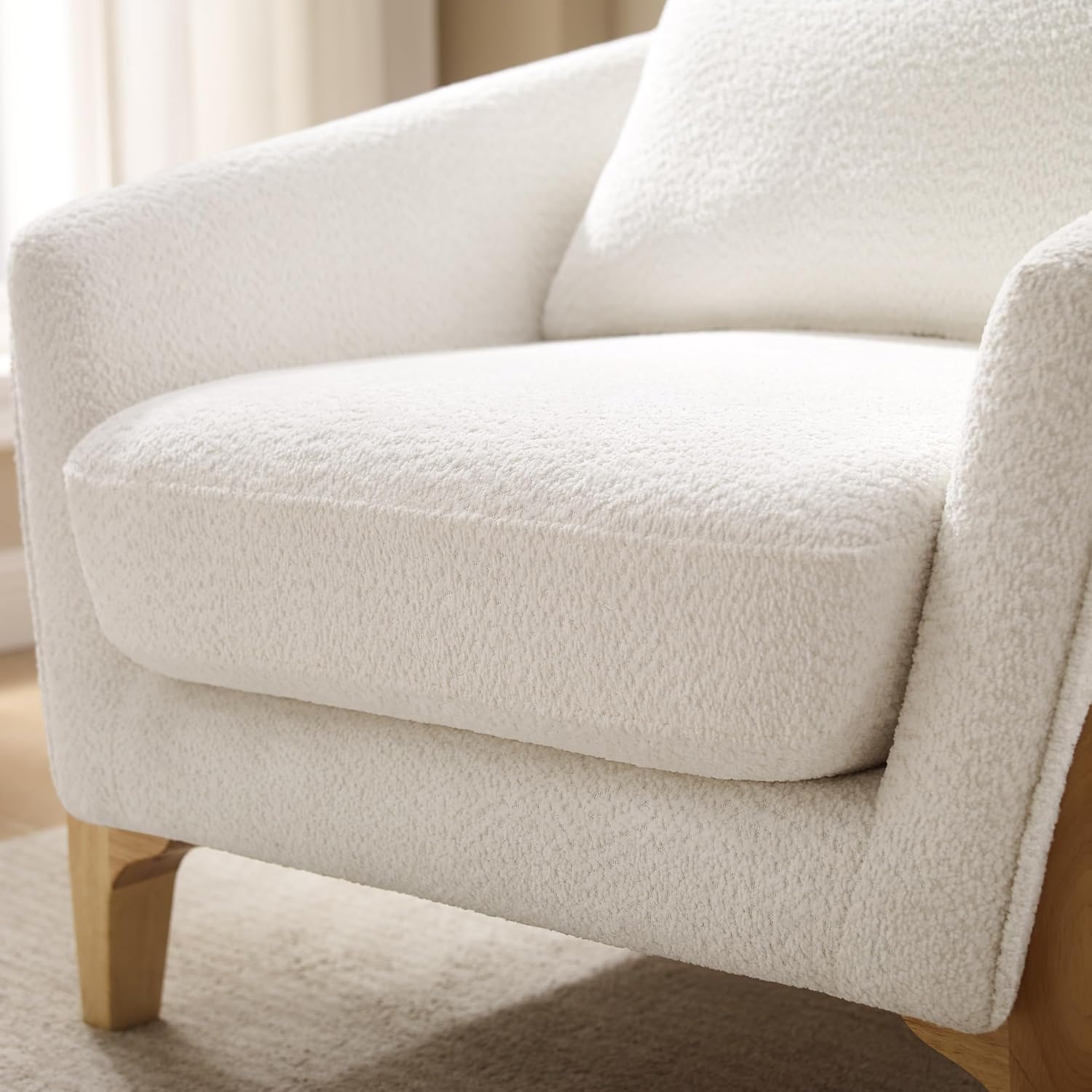 VANOMi Accent Chairs for Living Room, Sherpa Armchair with Cushion, Comfy Chair for Bedroom, Reading, Corner, Apartment, White