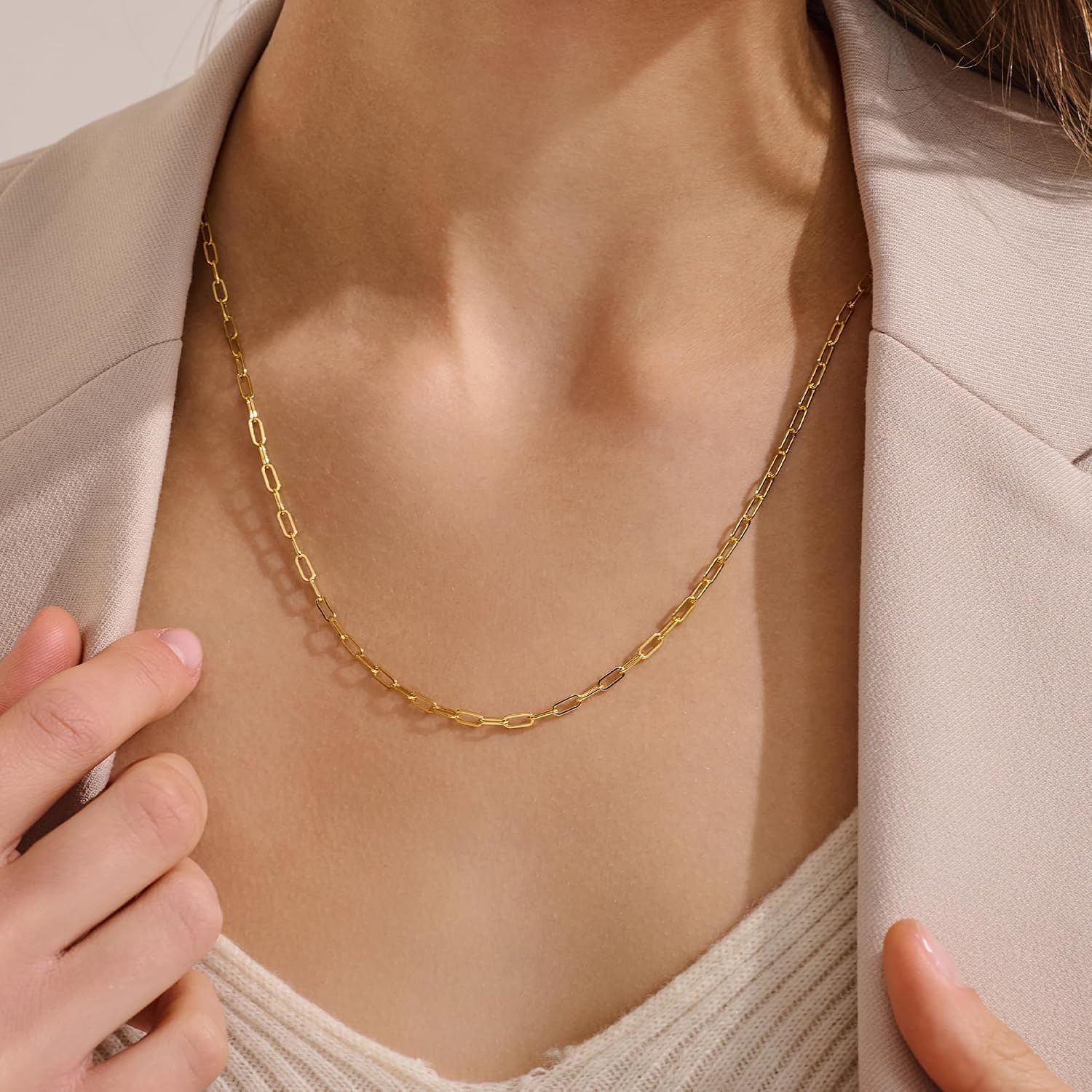14K Gold Chain Necklaces 2.5mm Paperclip Chains for Women Trendy Non-tarnish Necklace Unisex Gold Jewelry Gifts Sweat Proof and Fade Resistant Lifetime Quality（18-24Inches）