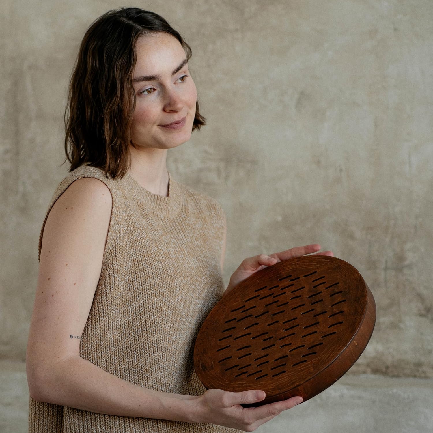Water-Fall Disc — Wooden Ocean Drum, Storm, 12' (30 cm) | Realistic Ocean Waves & Waterfall Sound for Meditation & Yoga | With Protective Bag