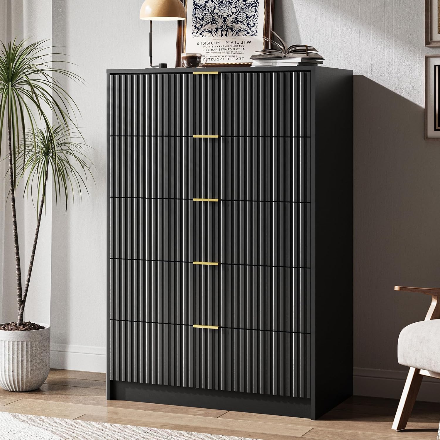 MAISONARIA 5 Drawer Dresser for Bedroom, Tall Dresser Chest of Drawers with Gold Handles, 32 Inch Wide Nightstand with for Bedroom, Living Rooms, Offices, and Entryways, Black