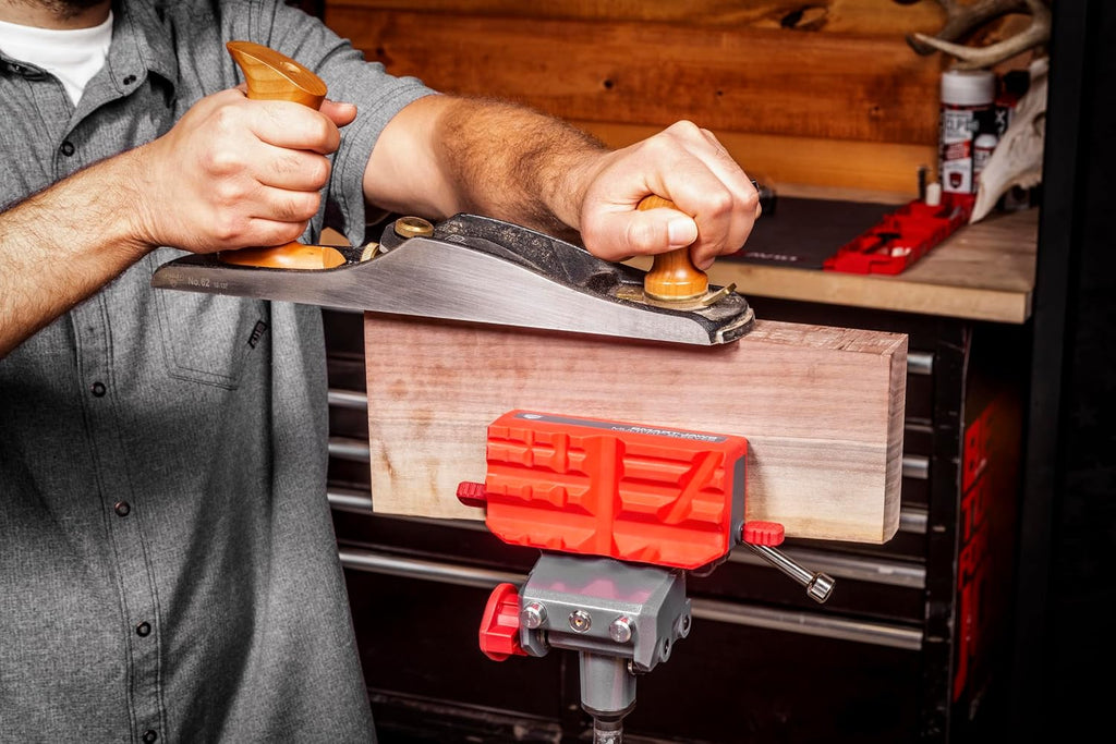 Real Avid Vise - 360° Swiveling Bench Vise for Optimal Positioning, Versatile Applications, 5' Jaw Width Vise for Cleaning, Maintenance, Woodworking & More High-Torque Applications up to 100 ft-lb