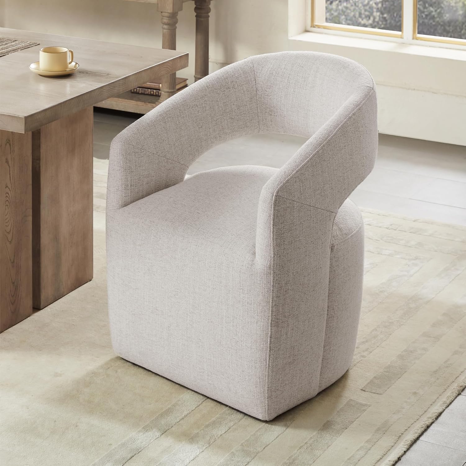 KISLOT Upholstered Dining Chairs with Casters, No Assembly Modern Barrel Armchair with Rollers for Dining Room, Bedroom, Living Room, Reading Room, Home Office, Set of 1, Beige