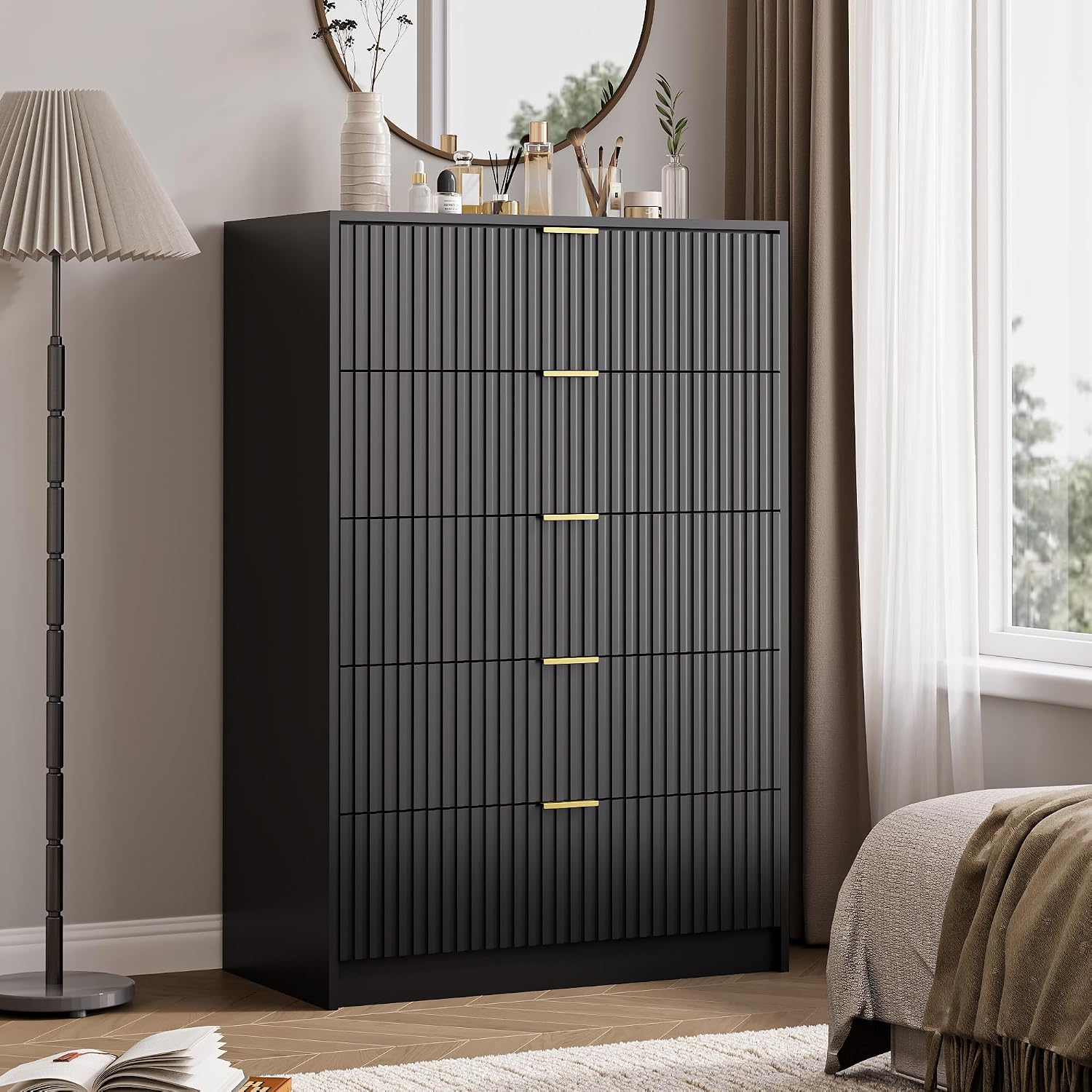 MAISONARIA 5 Drawer Dresser for Bedroom, Tall Dresser Chest of Drawers with Gold Handles, 32 Inch Wide Nightstand with for Bedroom, Living Rooms, Offices, and Entryways, Black