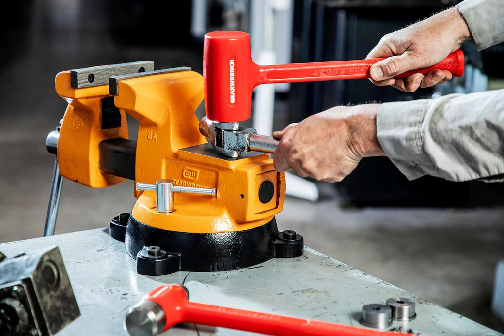 GEARWRENCH 6' Mechanic's Bench Vise with Anvil | GWBVA6