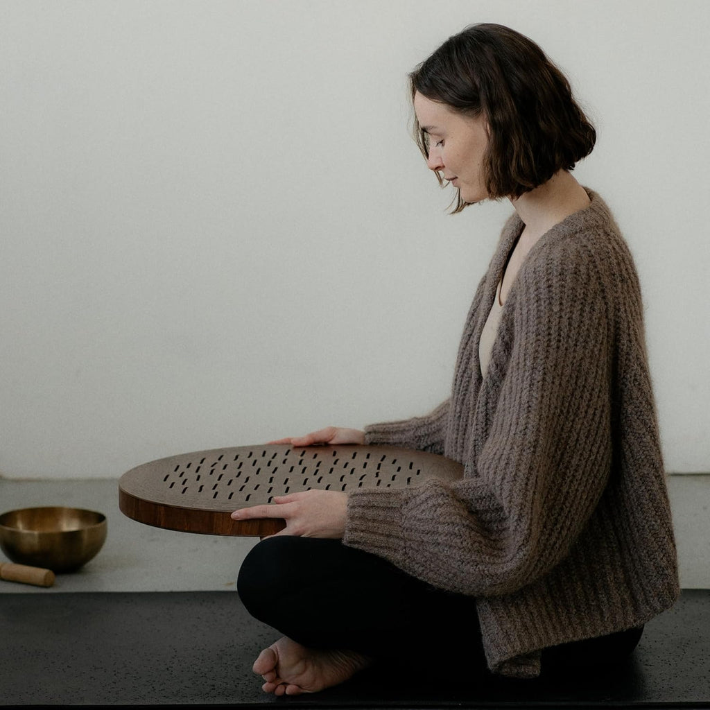 Water-Fall Disc — Wooden Ocean Drum, Storm, 19.5' (50 cm) | Deep Ocean Waves & Waterfall Sound for Sound Bath, Meditation & Sleep | With Protective Bag