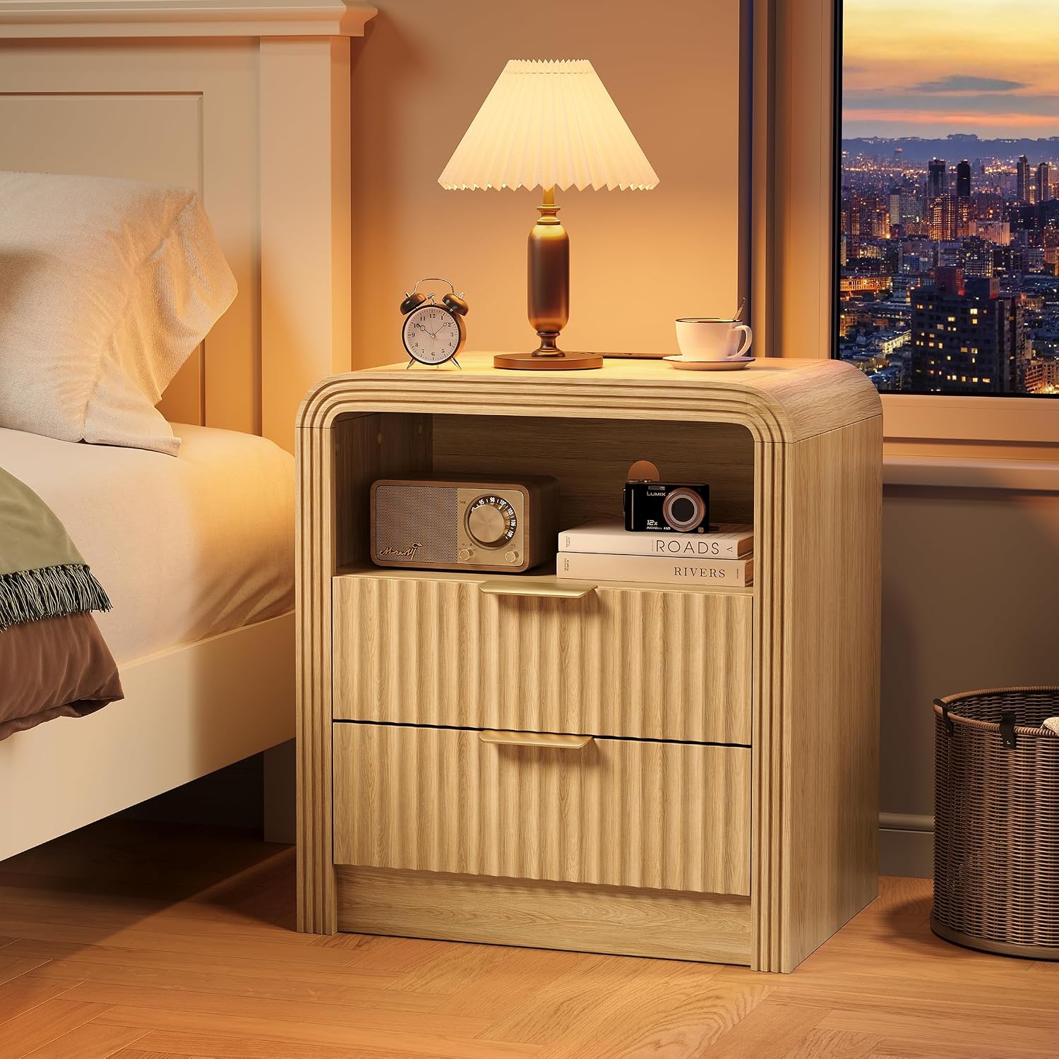 Decofy Fluted Nightstand Set of 2 with Charging Station, 19.7'' Wide Morden End Table with USB/Type-C Ports, 2 Drawers & Open Shelf, Curved Profile Design, Wood Bedside Table for Bedroom (Oak)