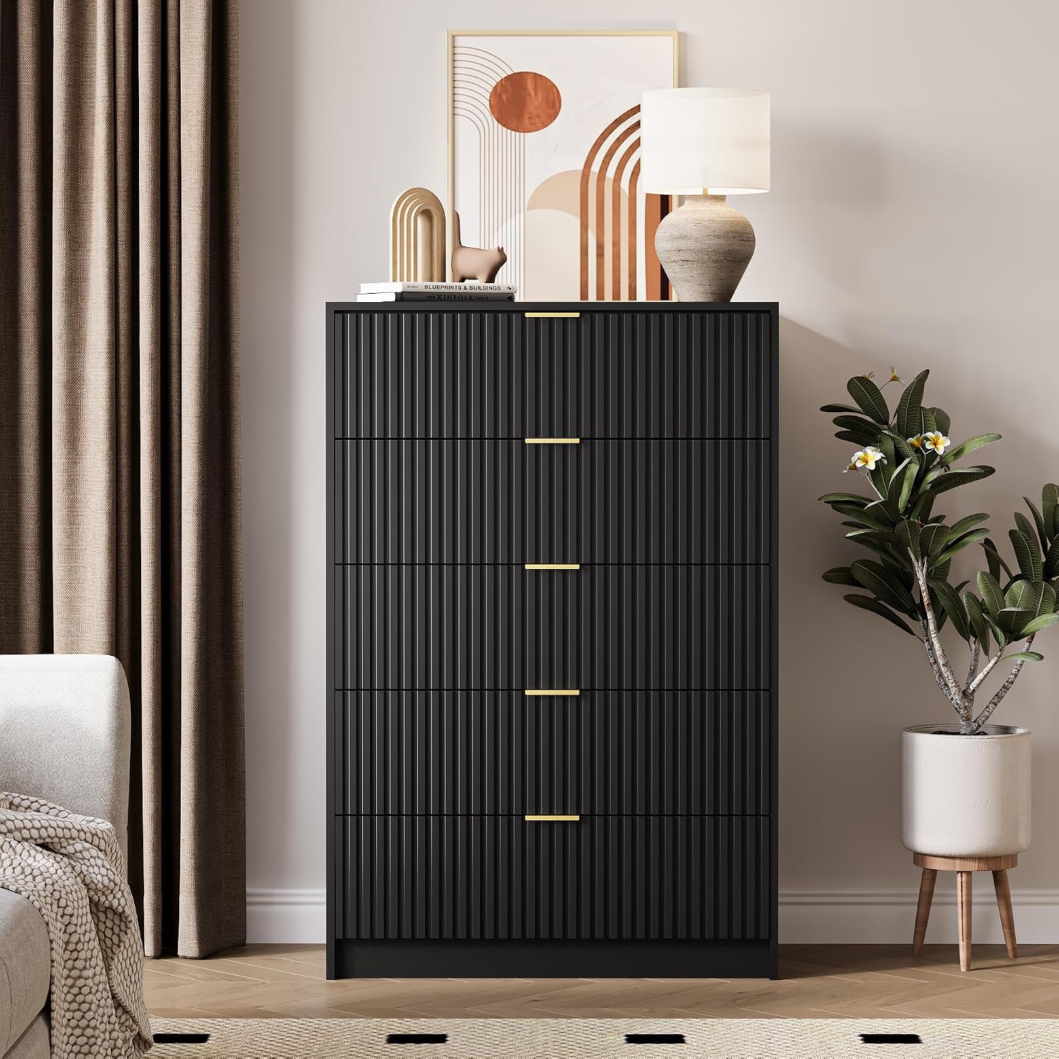 MAISONARIA 5 Drawer Dresser for Bedroom, Tall Dresser Chest of Drawers with Gold Handles, 32 Inch Wide Nightstand with for Bedroom, Living Rooms, Offices, and Entryways, Black