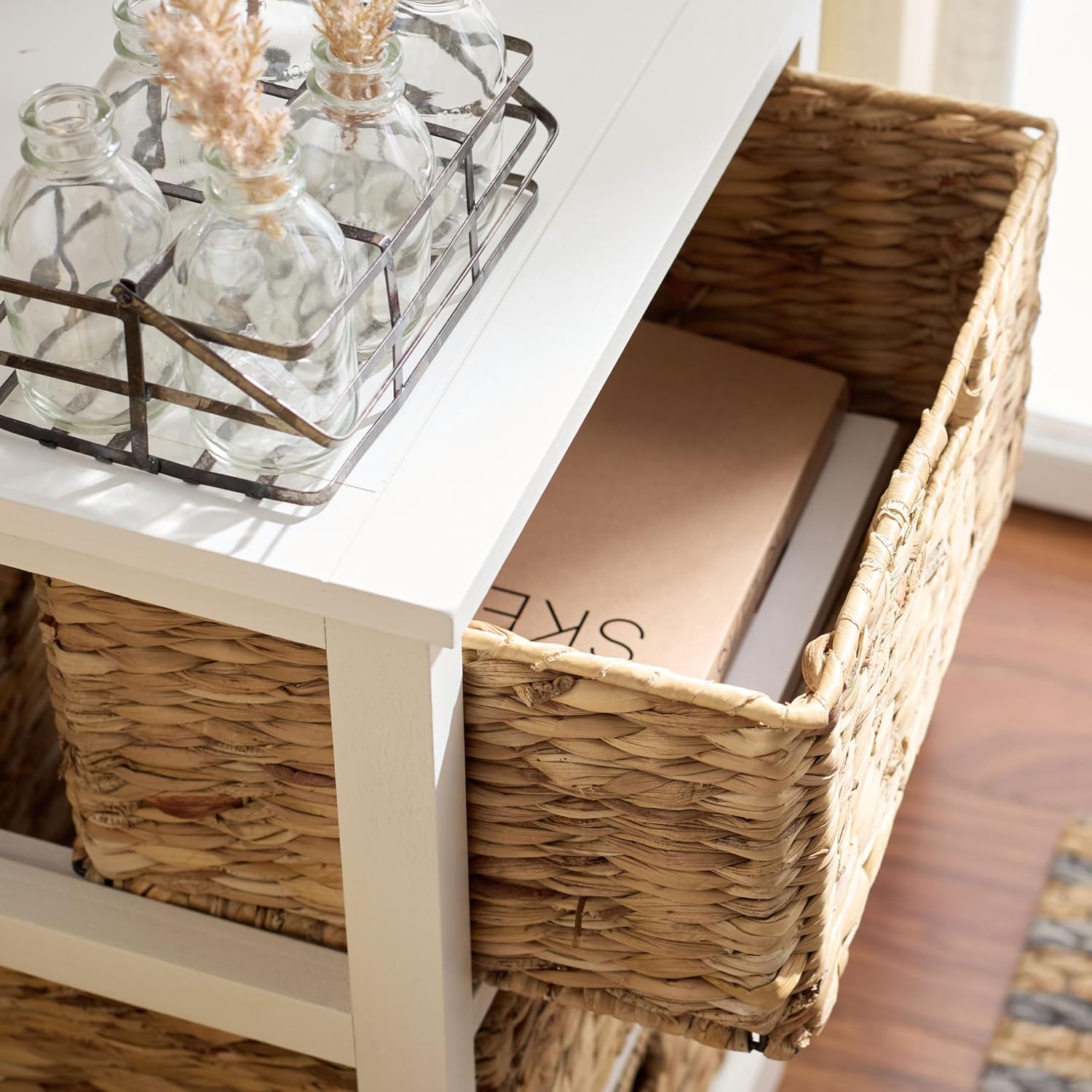 SAFAVIEH Furniture - Halle 3-Basket Side Table - Ivory - Solid Wood - Coastal Basket Storage Design - Ideal for Living Room, Entryway, 17.5' W x 13.5' D x 29.5' H - Fully Assembled (AMH5738K)