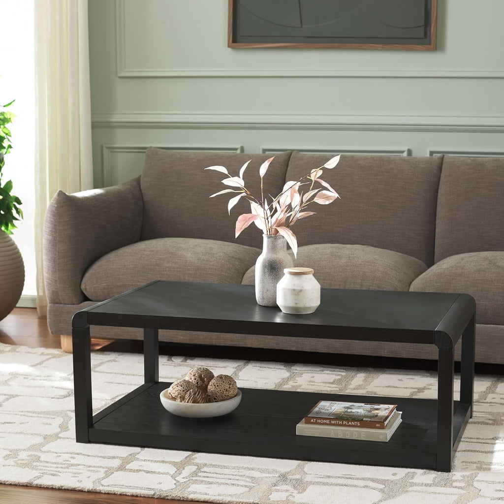 SAFAVIEH Home Collection – Omara Solid Wood Coffee Table with Lower Shelf, Modern Rectangular Living Room Table (COF2315C)