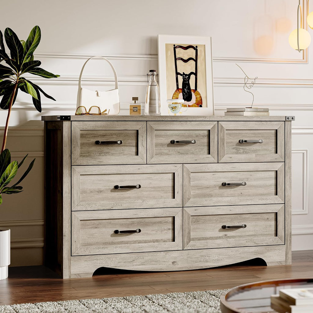 BORNOON 7-Drawer Dresser for Bedroom, Modern Wooden Chest of Drawers with Metal Handles, Anti-Tipping Design, Sturdy and Stable Storage Organizer for Living Room, Entryway, Home Office