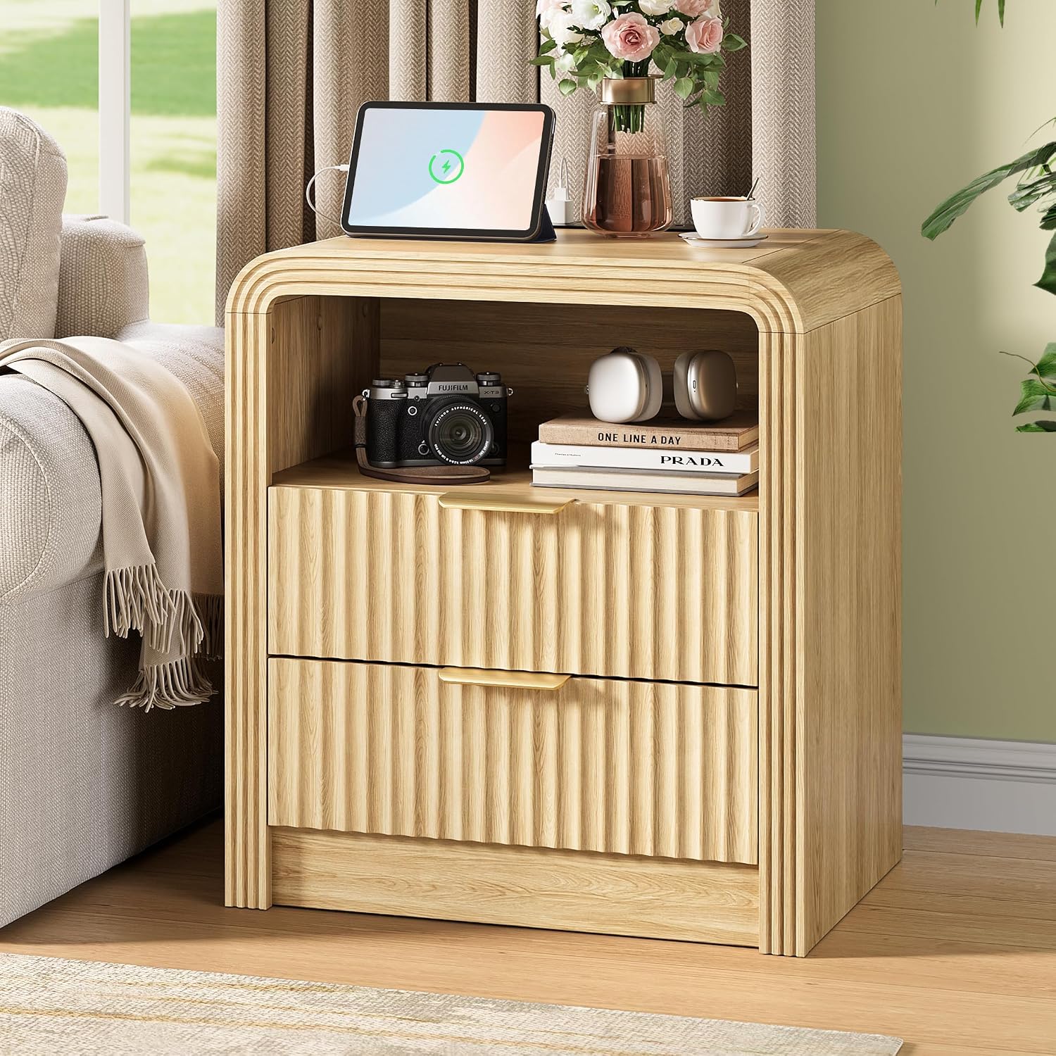Decofy Fluted Nightstand Set of 2 with Charging Station, 19.7'' Wide Morden End Table with USB/Type-C Ports, 2 Drawers & Open Shelf, Curved Profile Design, Wood Bedside Table for Bedroom (Oak)