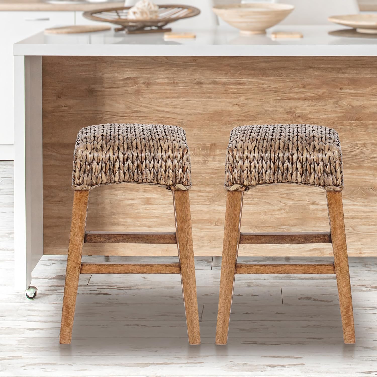 JONATHAN Y Maui Coastal Woven Water Hyacinth Counter Stool, Mango Wood Frame, 26' Backless Counter Stool for Kitchen Island with Integrated Footrest, Fully Assembled, Coastal, Brown Wash CSL1101A