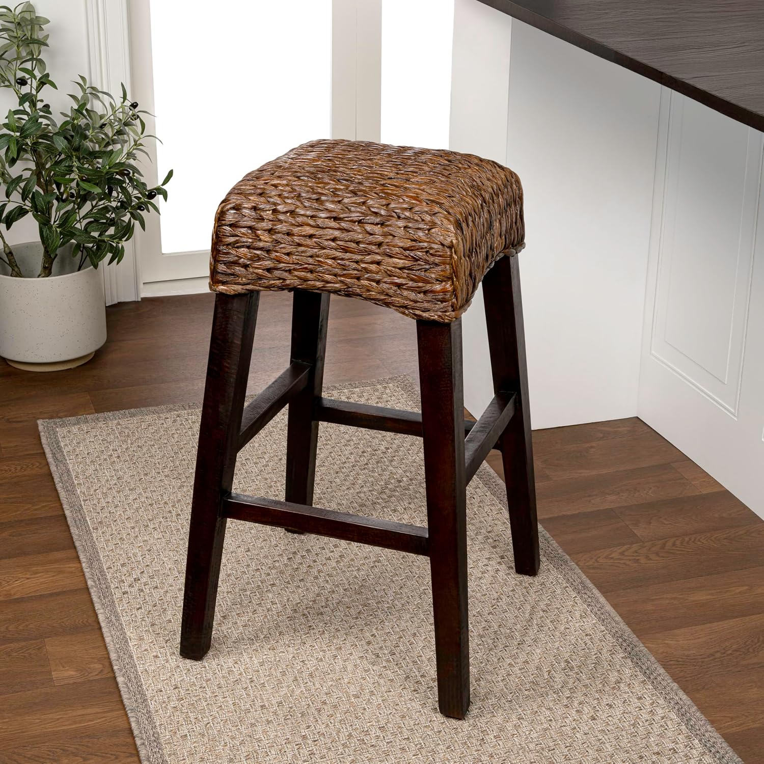 JONATHAN Y Maui Coastal Woven Water Hyacinth Bar Stool, Mango Wood Frame, 30' Backless Barstool for Kitchen Island with Integrated Footrest, Fully Assembled, Coastal, Dark Brown BSL1101C