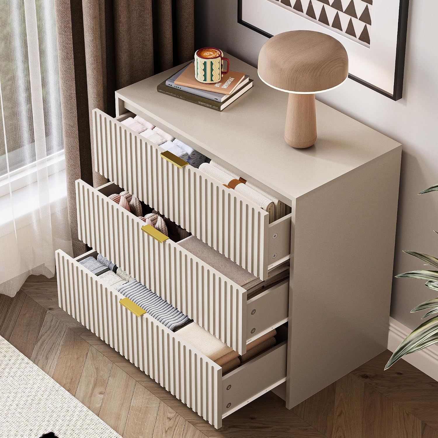 MAISONARIA Fluted Dresser for Bedroom, 32 Inch Wide Nightstand with Large Drawer, 3 Drawer End Table for Bedroom, Living Rooms, Offices, and Entryways, Beige