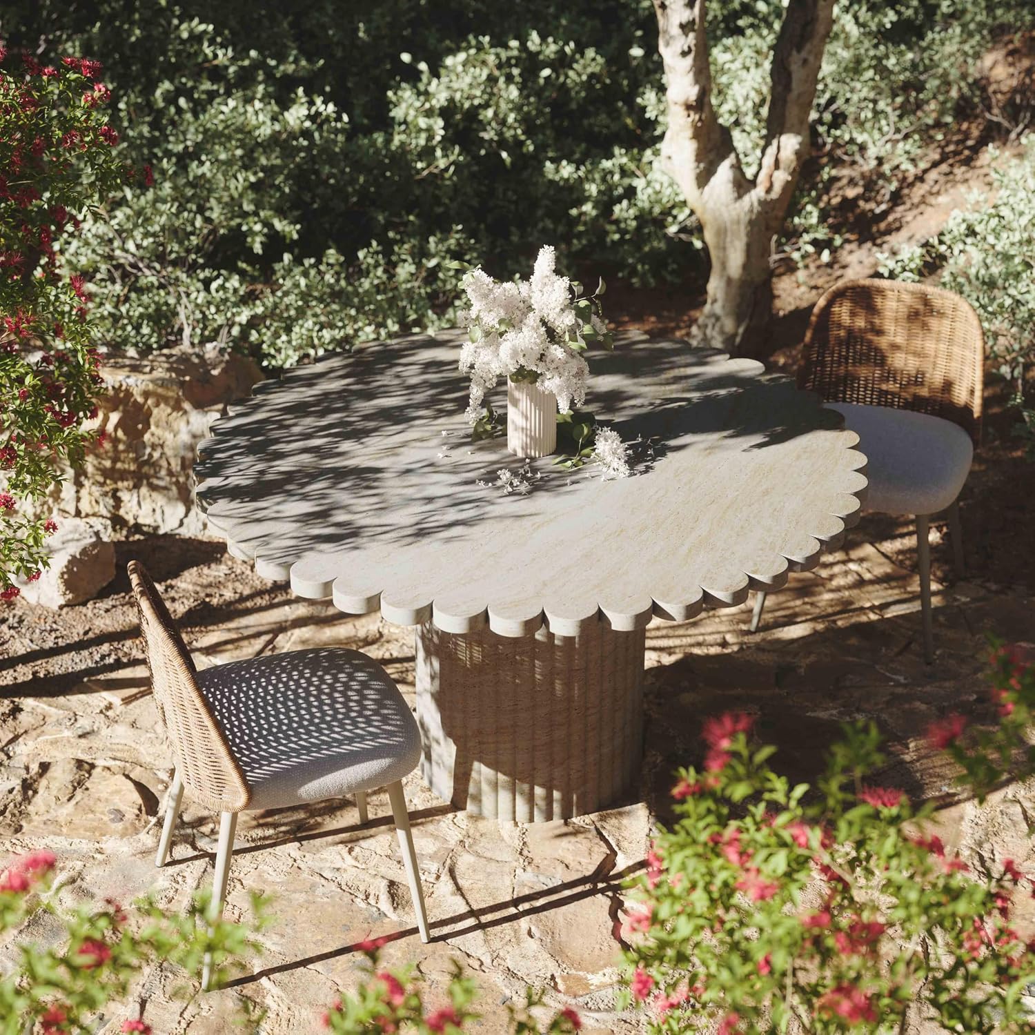 Tov Furniture Blossom Indoor/Outdoor Dining Table