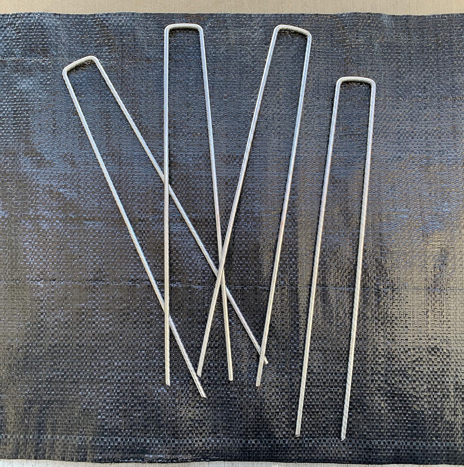 Sandbaggy 12 Inch Rust-Free Landscape Staples ~ Extra Long SOD Garden Stakes Weed Barrier Pins (250 Staples)